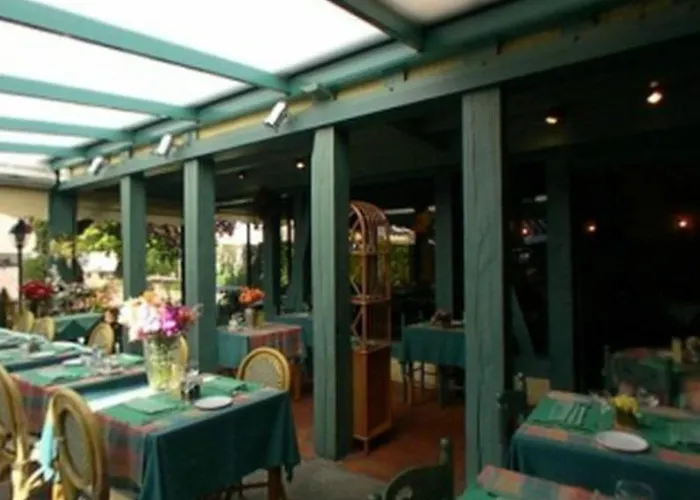 Logis Le Pan De Bois