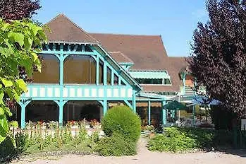 Hotel Logis Le Pan De Bois